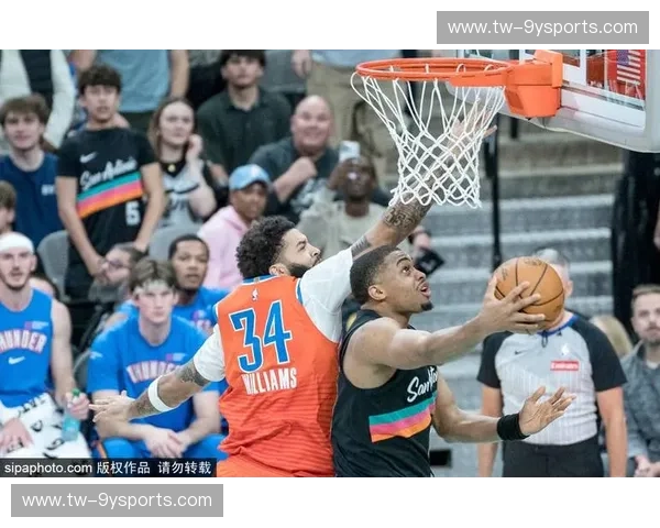 圣诞决战，王者之争！回顾NBA热火vs湖人经典圣诞大战